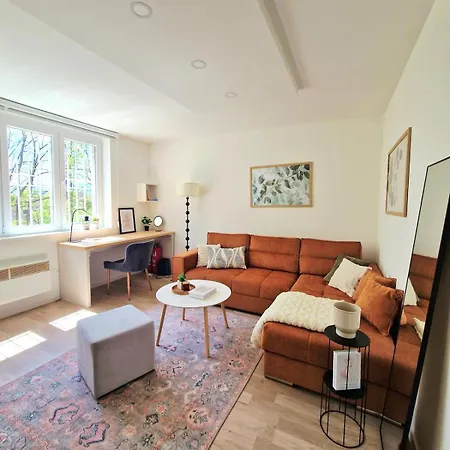 Apartamento Honey Nest Center *