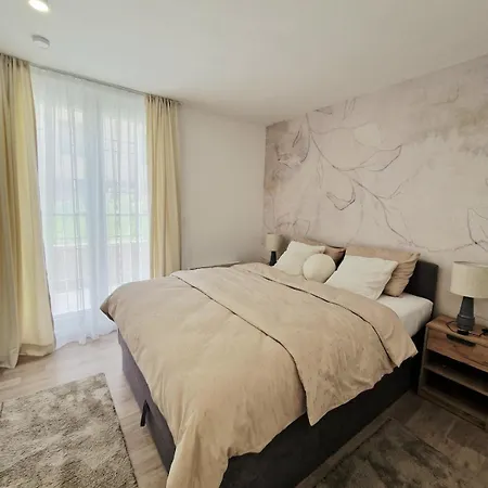Apartamento Honey Nest Center *